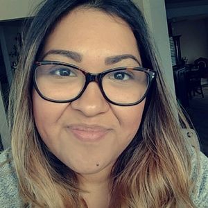 Meet your Posher, Veronica